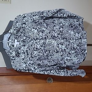 Chicos No iron button down shirt